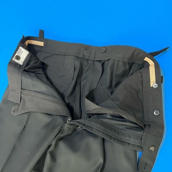 - Men’s Tuxedo. 100% Handmade. Stunning Quality. Size 44L - Picture 7 of 14